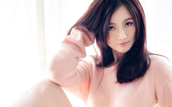 眼霜怎么正确用？ - 玄熵芸彩彩美妆网